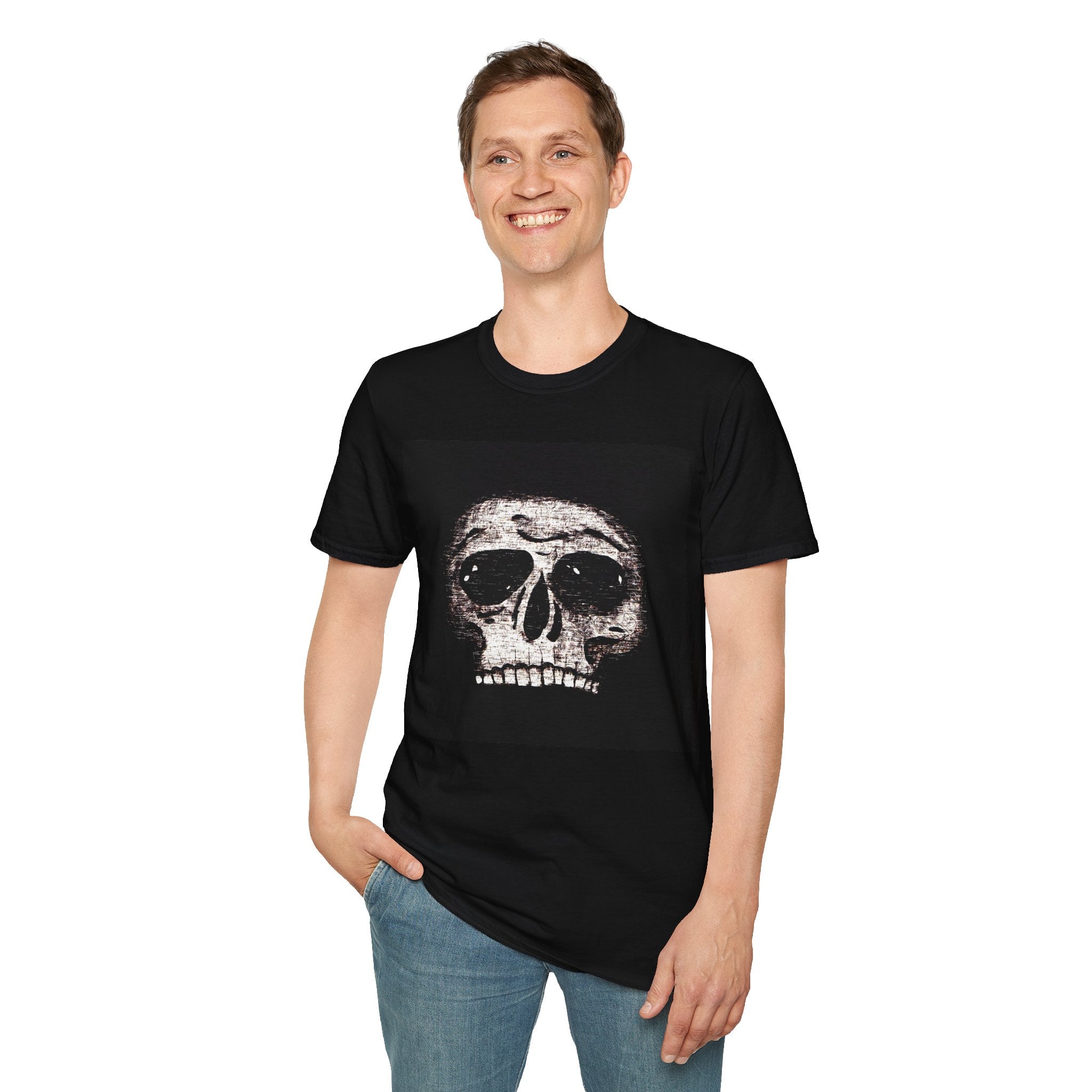 Skull Graphic T‑Shirt — Vintage Distressed Skull Tee for Goth & Alternative Style