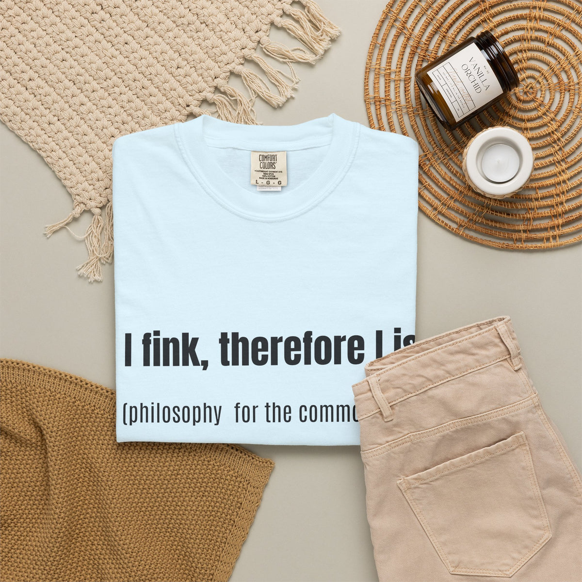 I fink, therefore I is T-Shirt — Funny Surreal Quote Tee
