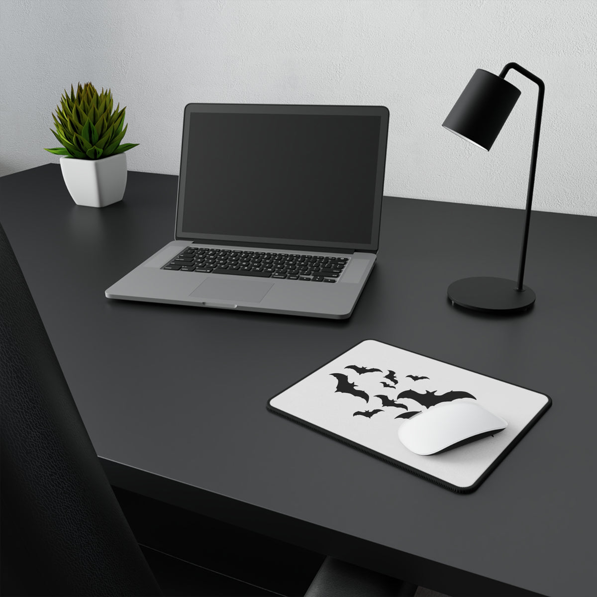 Flying Bats Gaming Mouse Pad – Non-Slip Halloween Mousepad