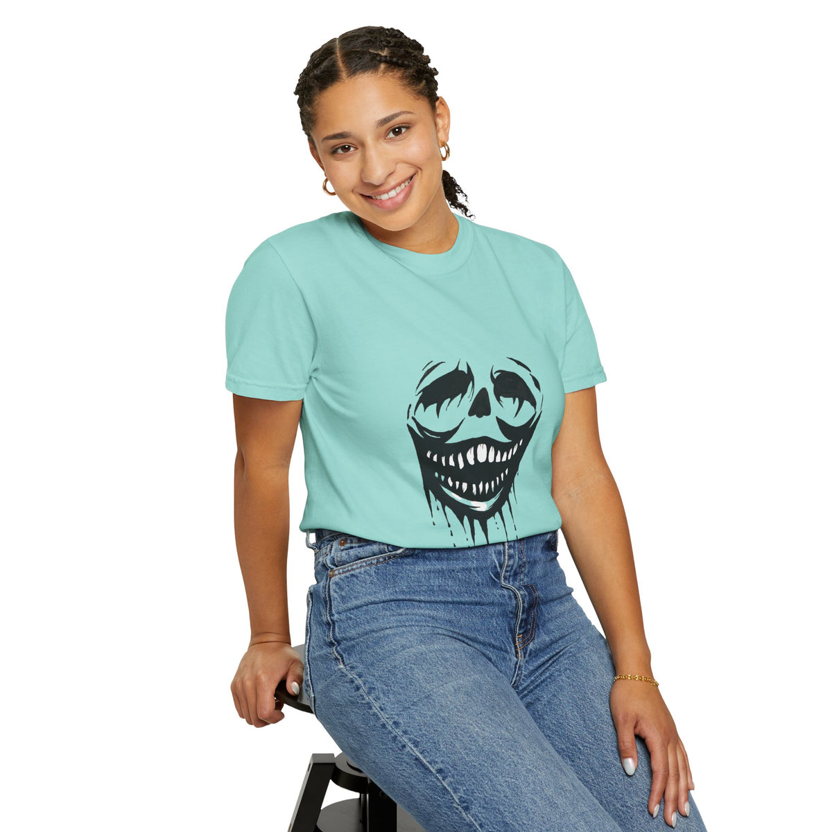 Dripping Skull T-Shirt — Creepy Smiling Face Graphic Tee