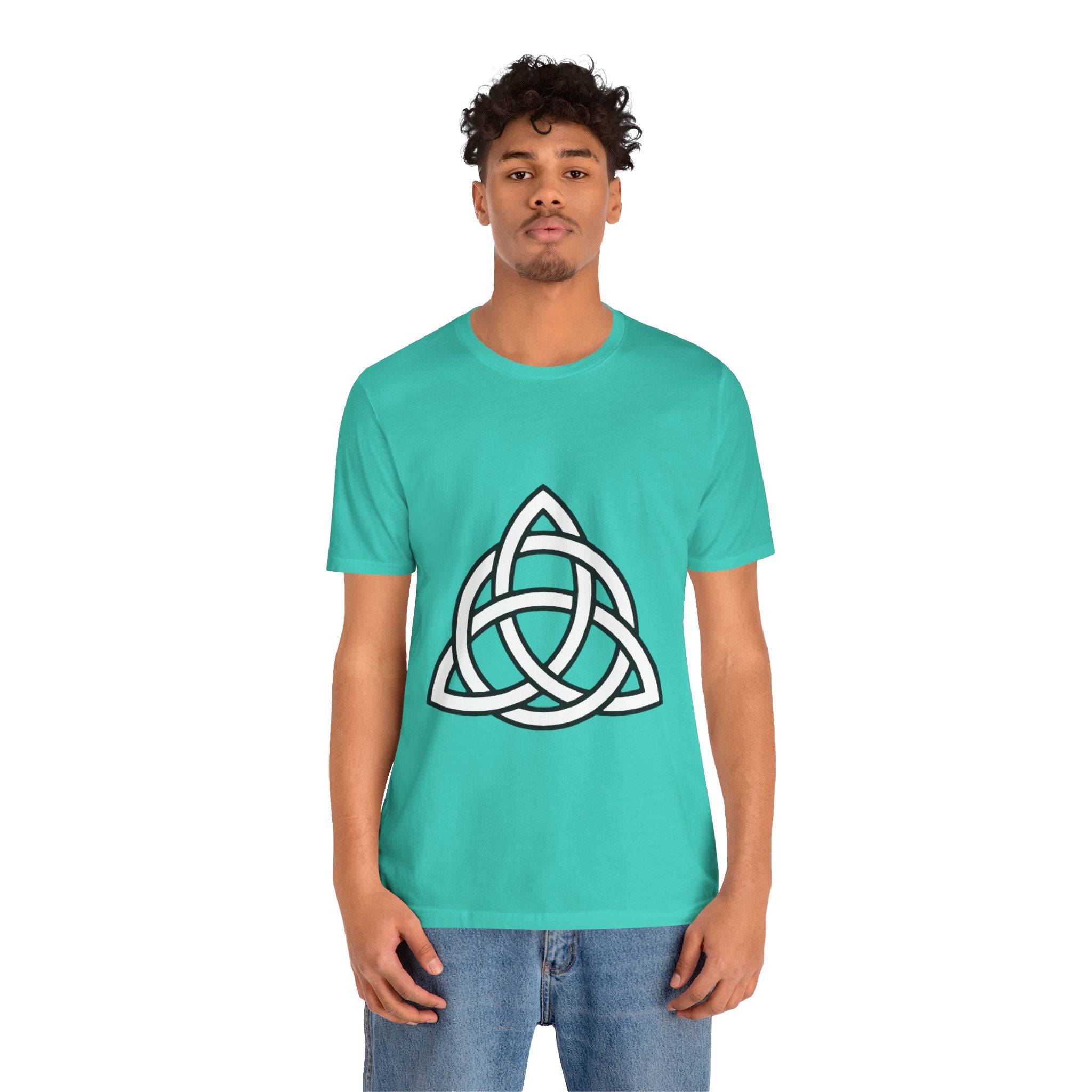 Celtic Dara Knot Circle T-Shirt | Interlaced Celtic Design