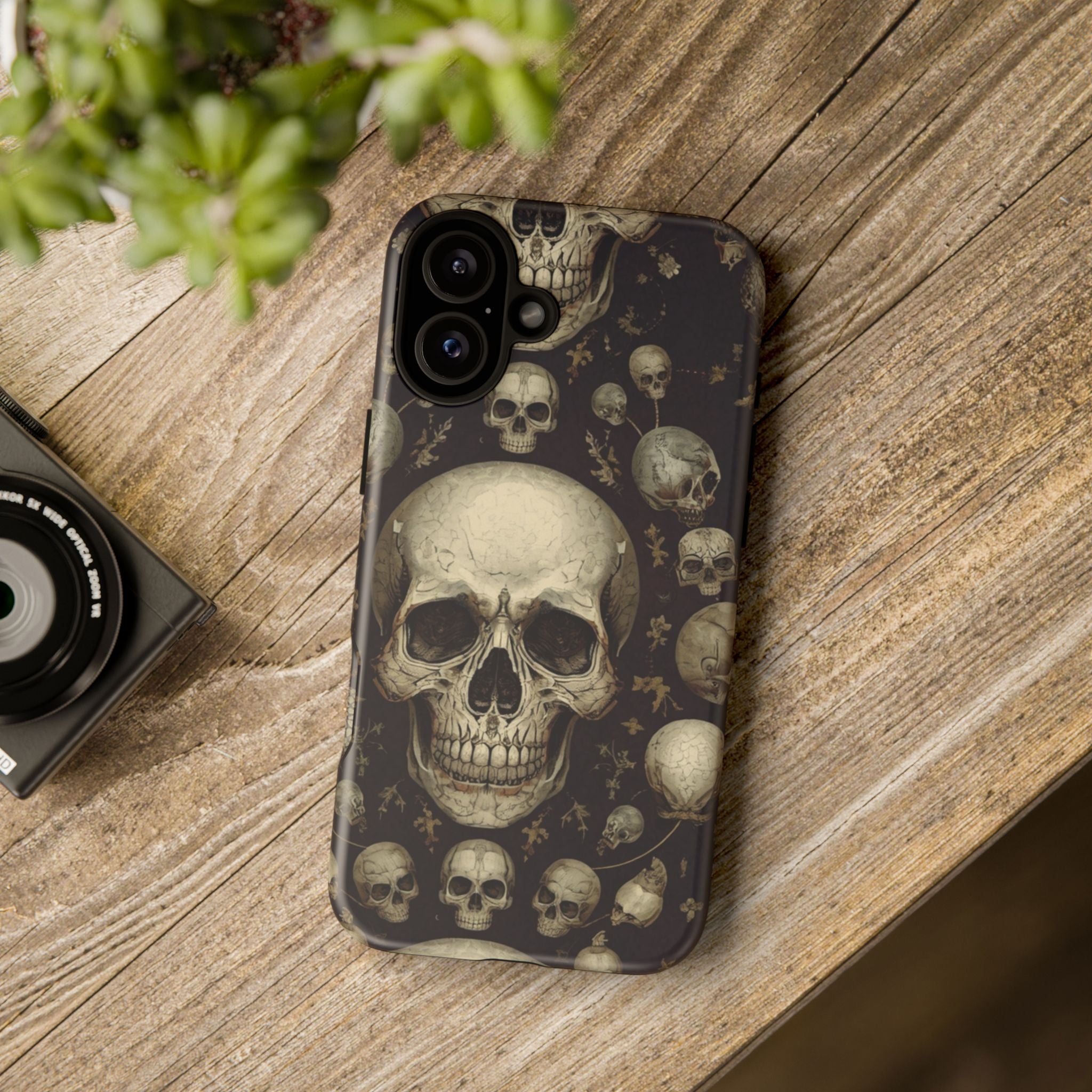 Skull Pattern Phone Case — Gothic Vintage Skull Design for iPhone