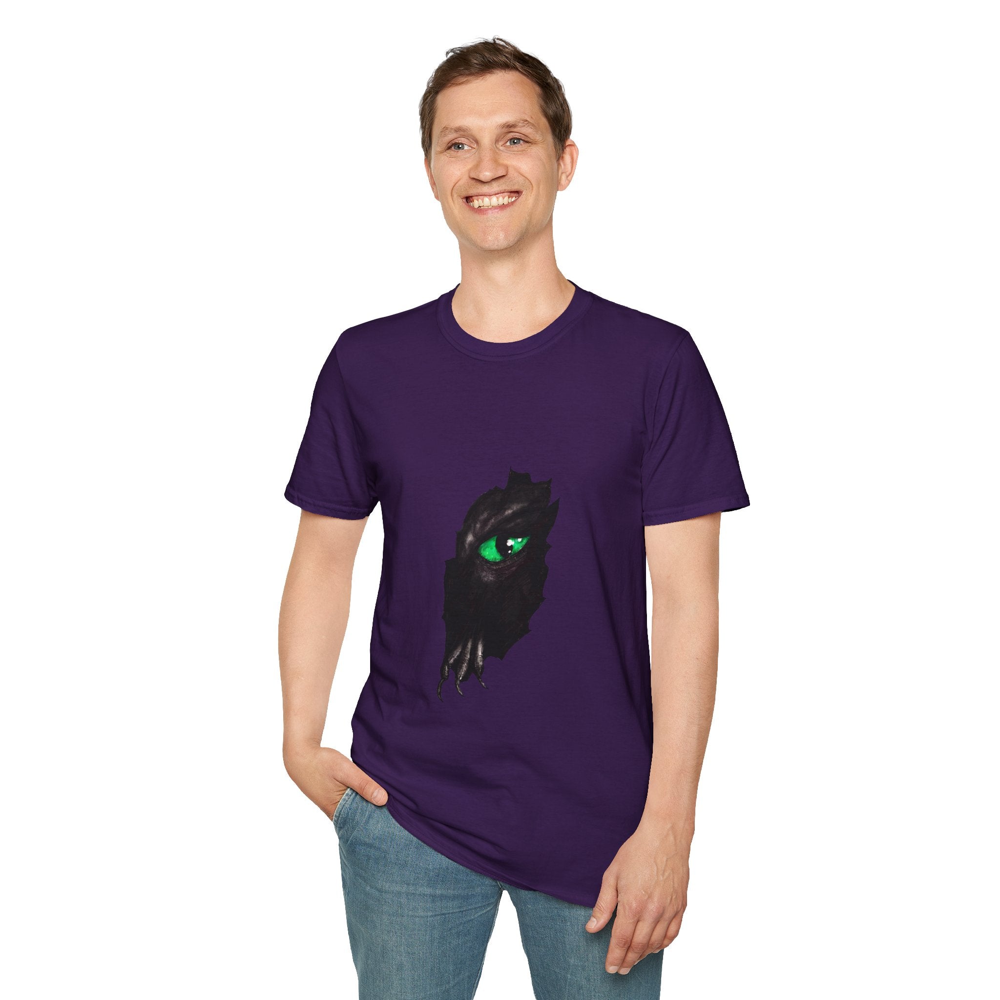 Green Dragon Eye and Claw Tee | T-shirt