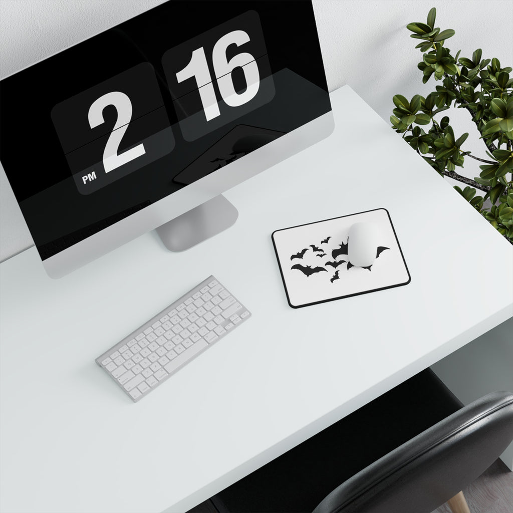 Flying Bats Gaming Mouse Pad – Non-Slip Halloween Mousepad