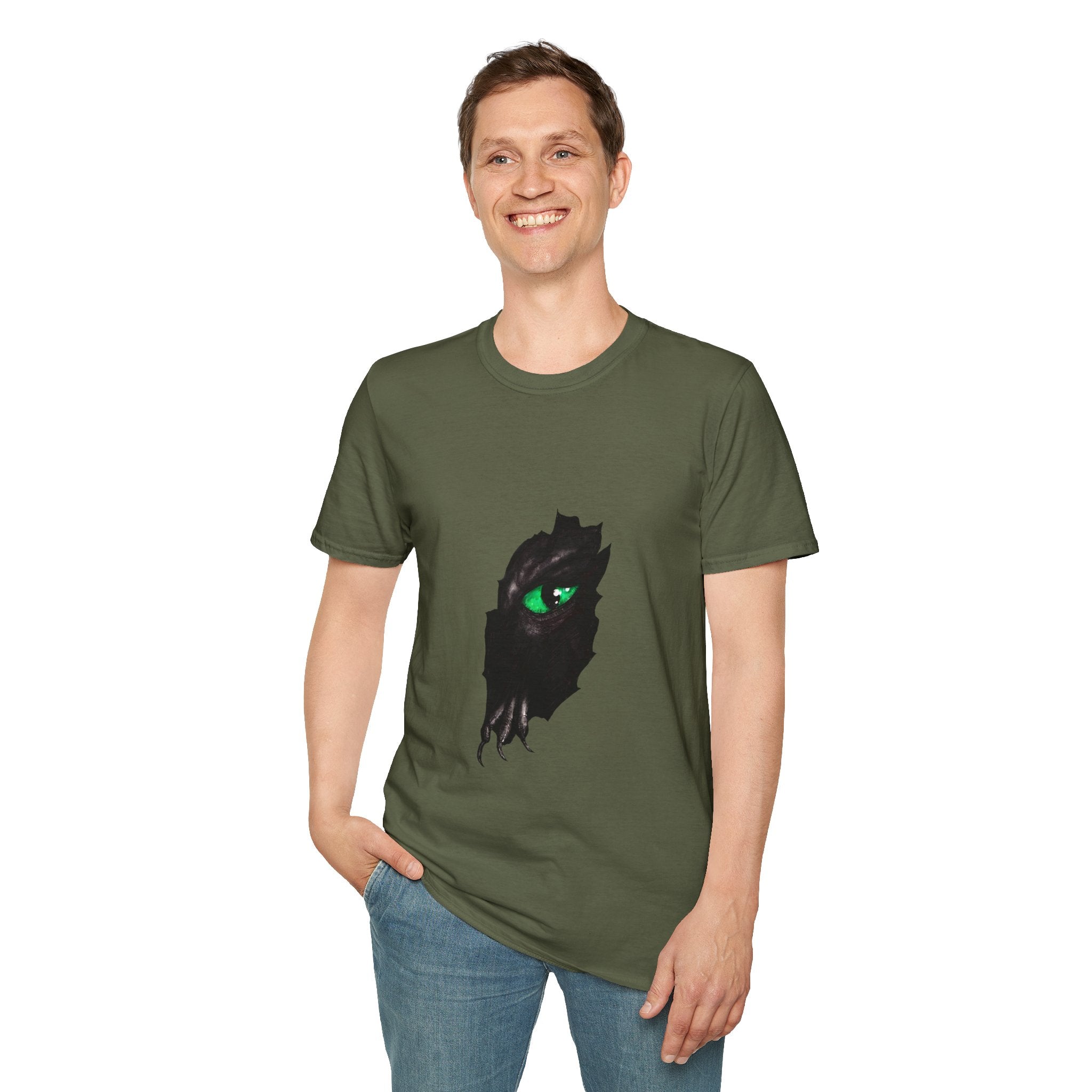 Green Dragon Eye and Claw Tee | T-shirt
