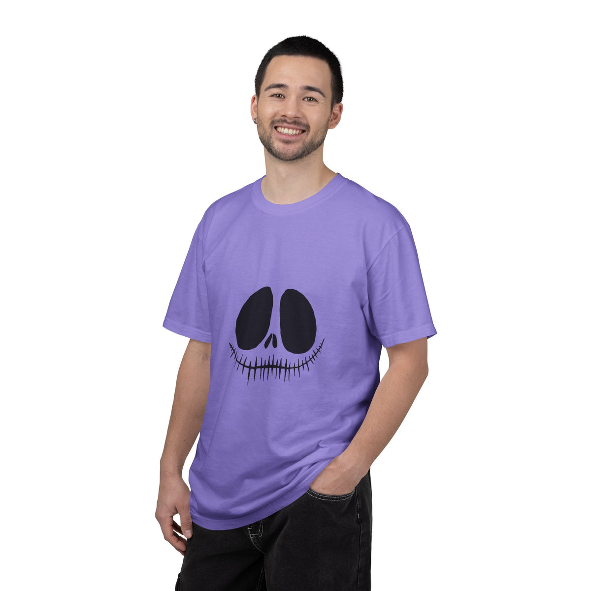 Skull Face Graphic Tee — Minimal Halloween Skull T-Shirt